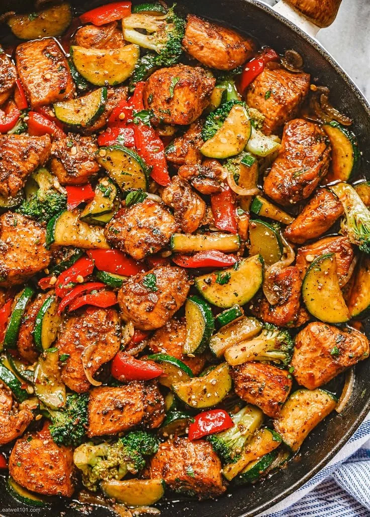One pot chicken vegetables recipe served in a bowl, healthy and colorful meal